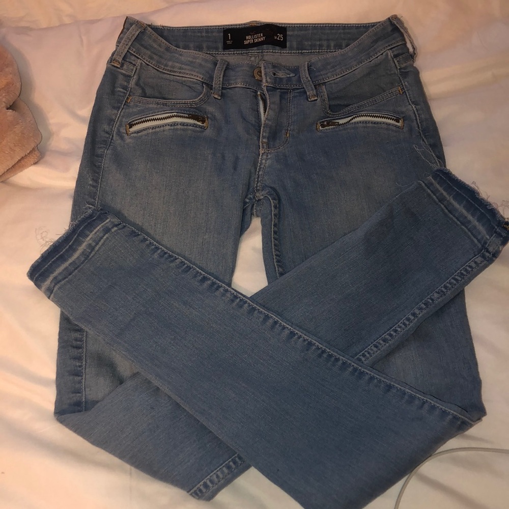 Hollister Size 1 Skinny jeans